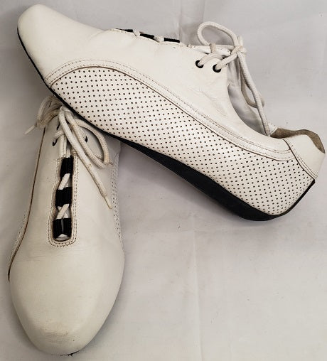 Lead III -- Unisex Salsa Oxford -- White Cambridge